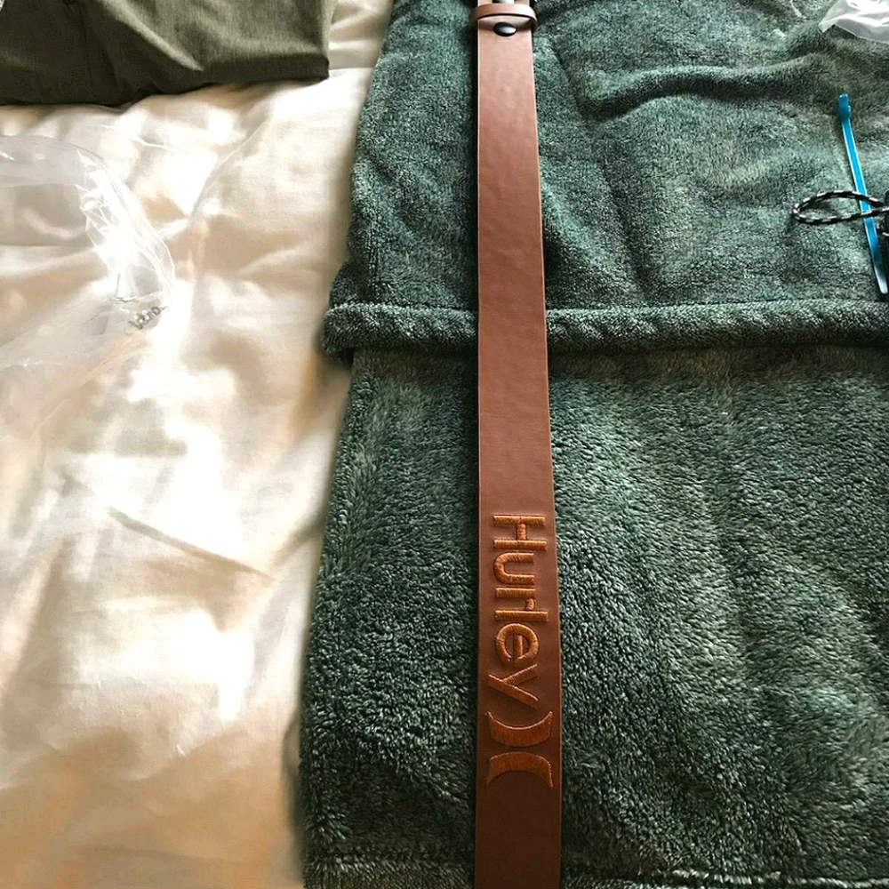 NWT Men's Brown Leather Hurley Belt (32-38)